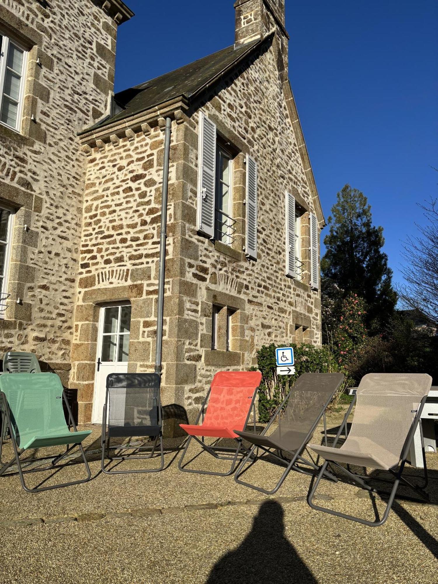 Chateau Du Bourg Saint-Denis-de-Gastines Екстериор снимка